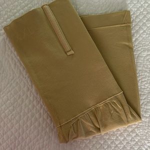 BODY SHAPER